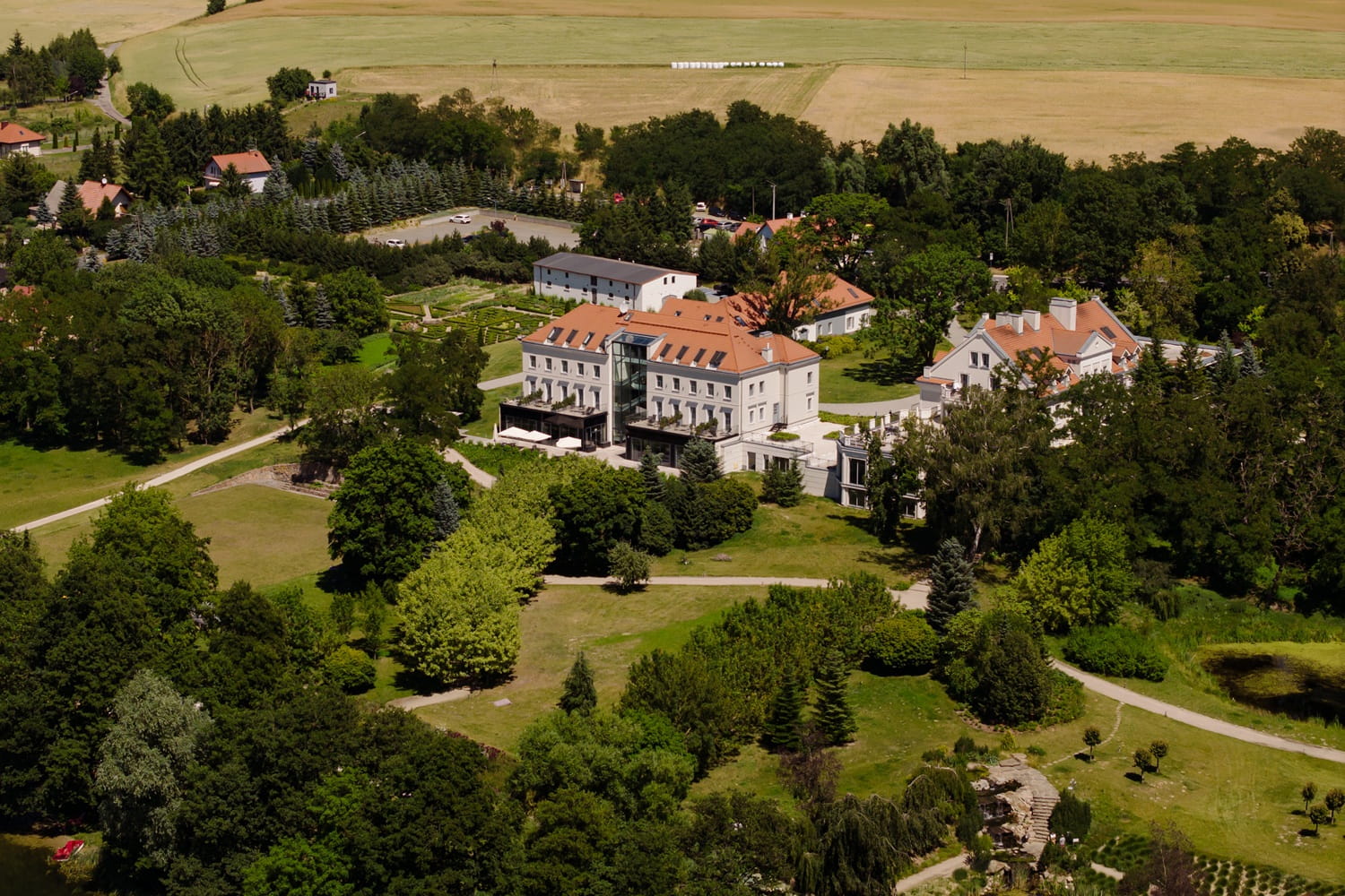 Hotel 2